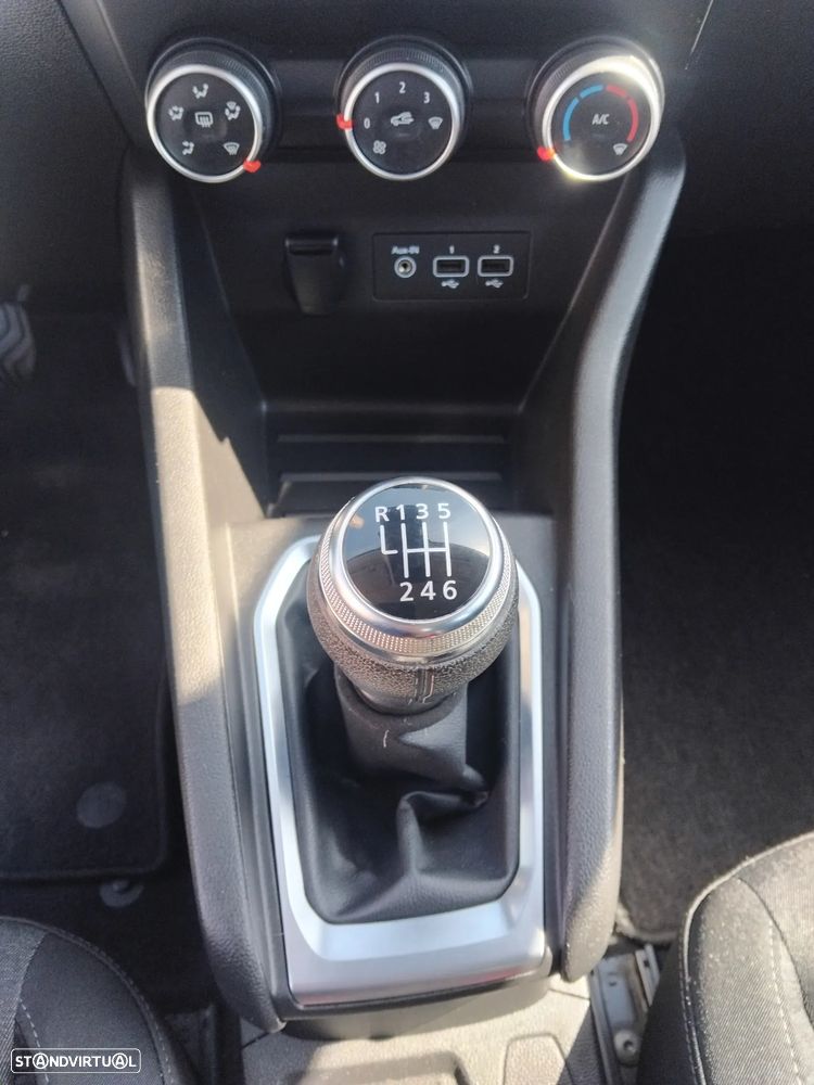 Renault Clio - 8