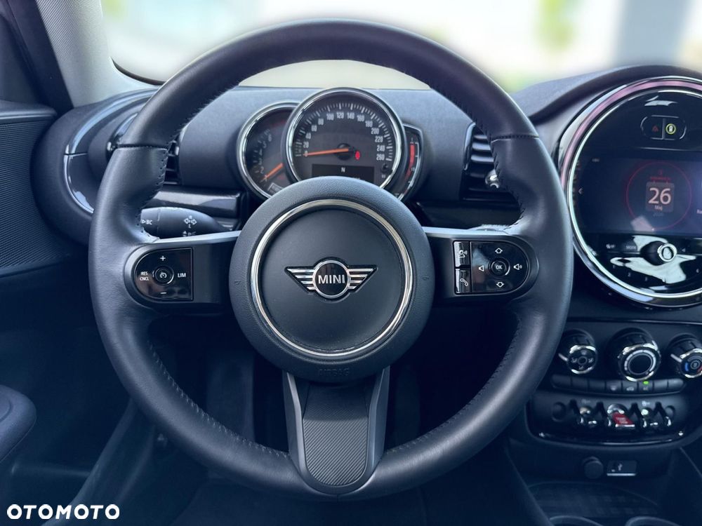 MINI Clubman - 12