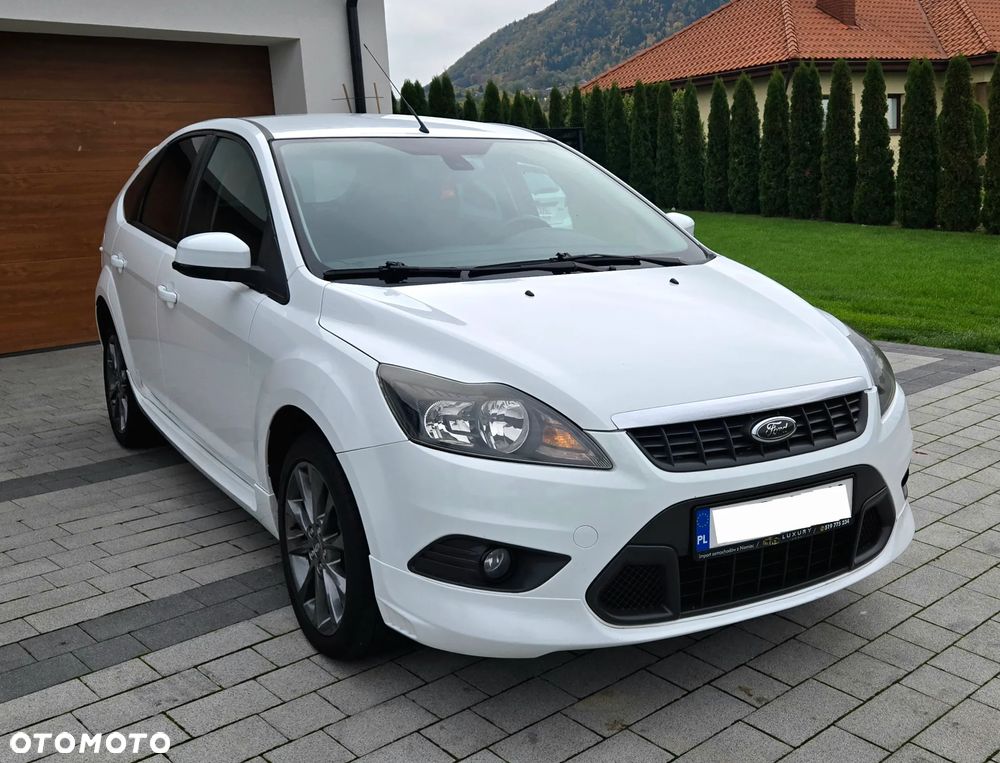 Ford Focus 2.0 16V Titanium - 8