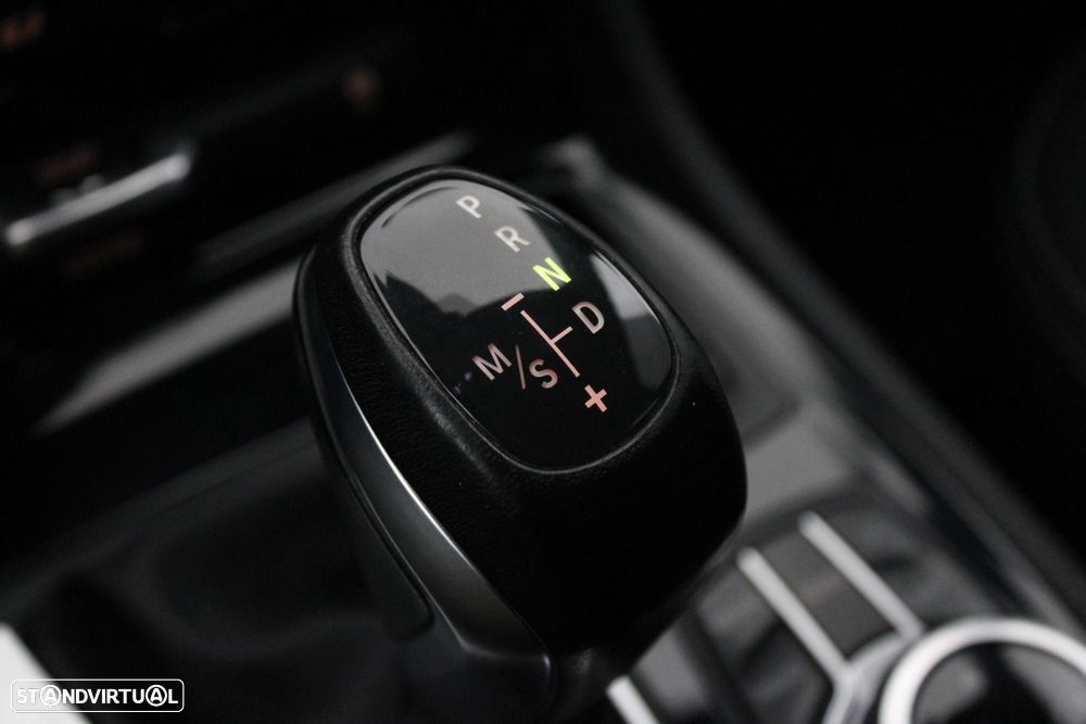 BMW 216 Gran Tourer d 7L Line Luxury Auto - 17