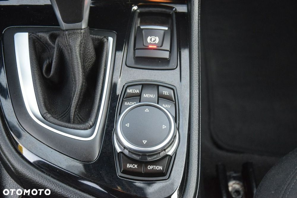 BMW Seria 2 218d GT Advantage - 26