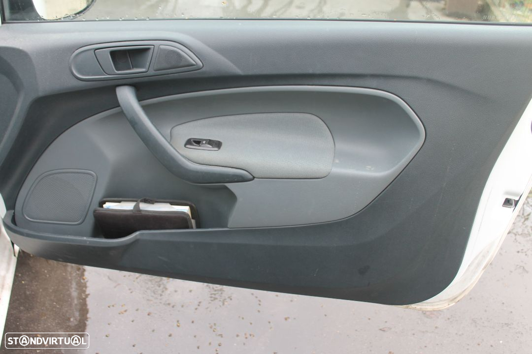 Ford Fiesta de 2011 - 10