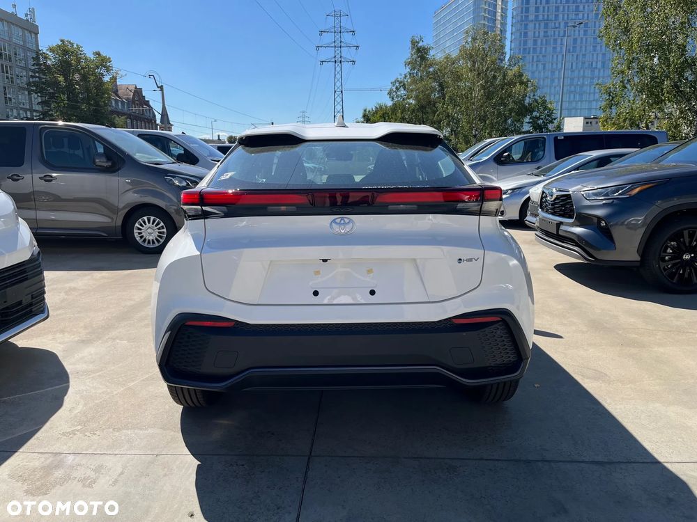Toyota C-HR - 6