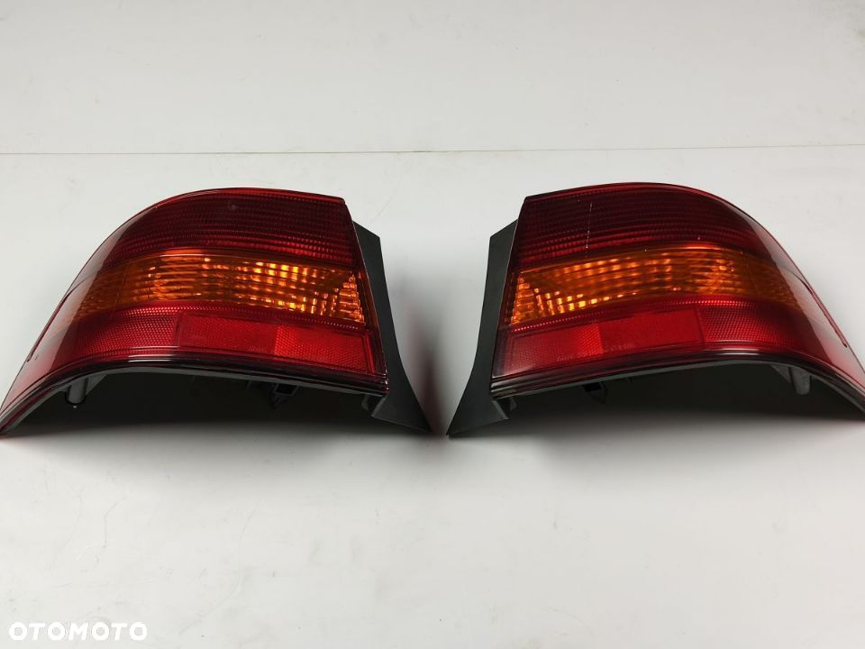 LEXUS ES Lampa Tylna Prawa i Lewa - 3