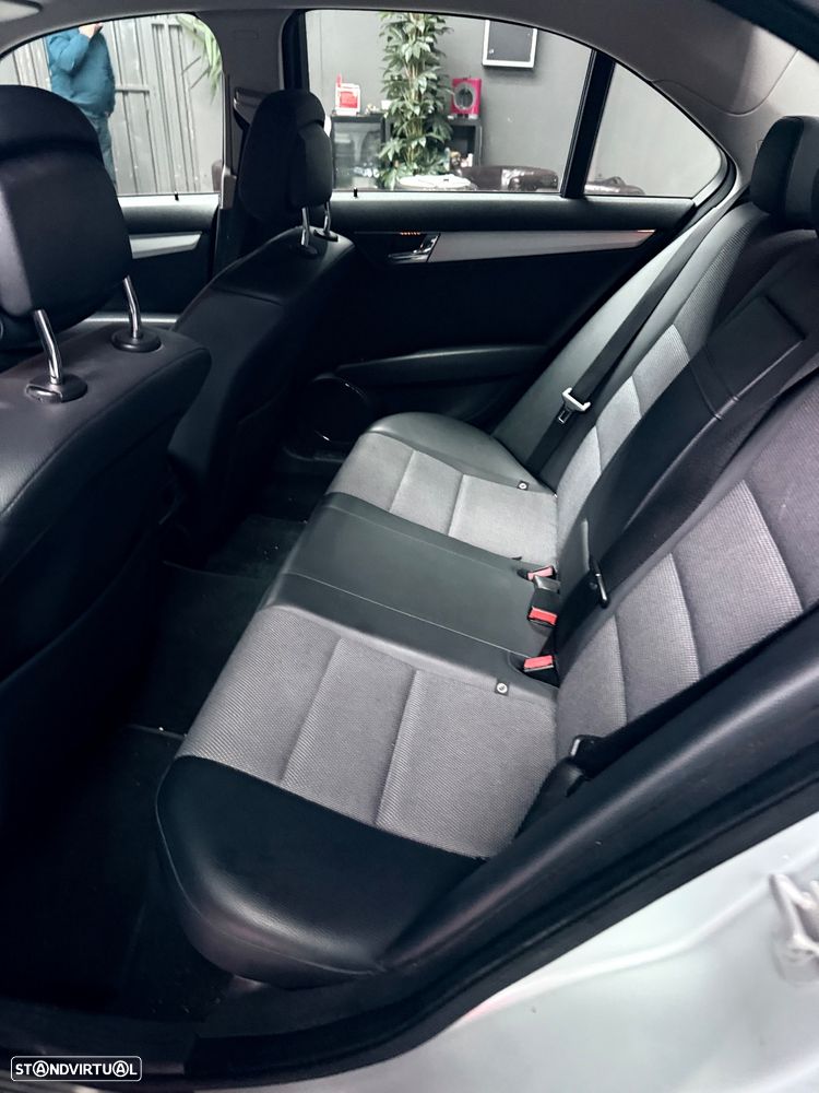 Mercedes-Benz C 220 CDi Avantgarde Aut. - 10