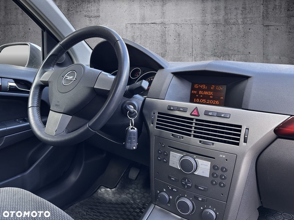 Opel Astra 1.6 Cosmo - 12
