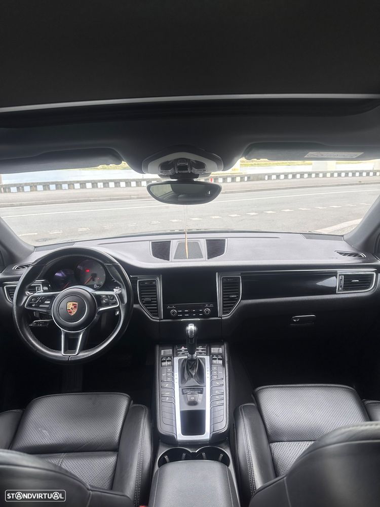 Porsche Macan S - 4