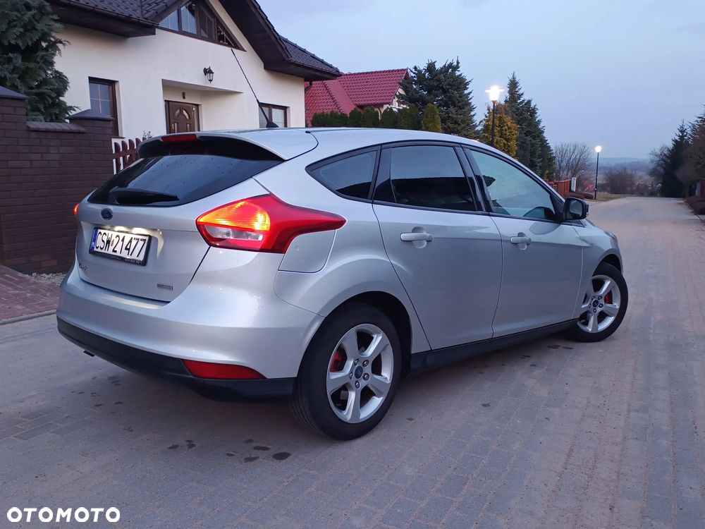 Ford Focus 1.0 EcoBoost 99g Trend - 5