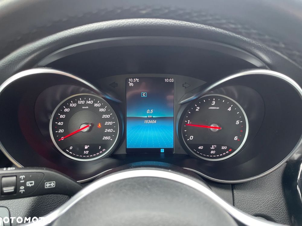 Mercedes-Benz Klasa C 180 d Exclusive - 11