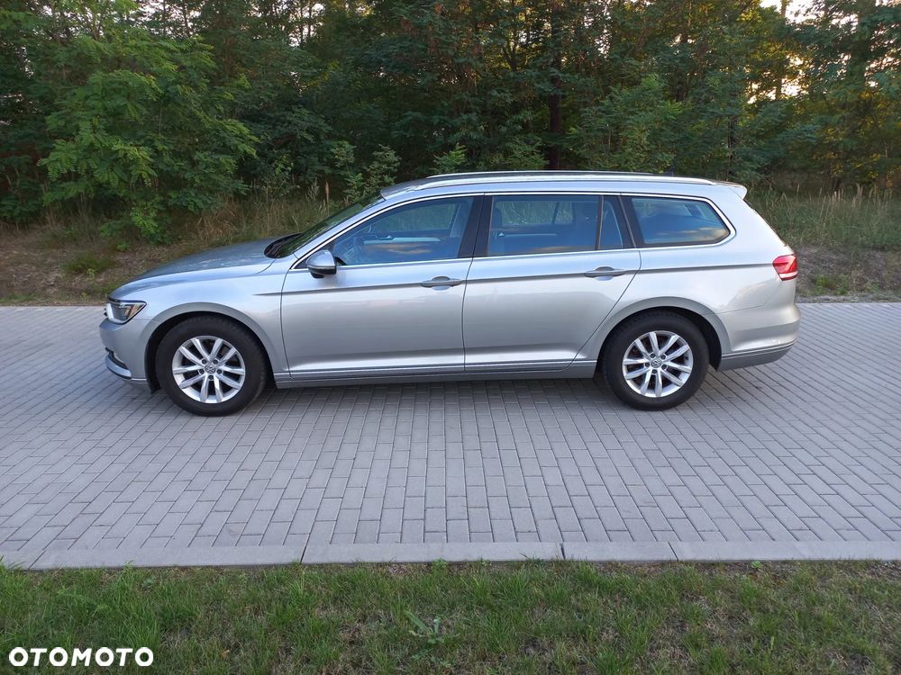 Volkswagen Passat Variant - 2