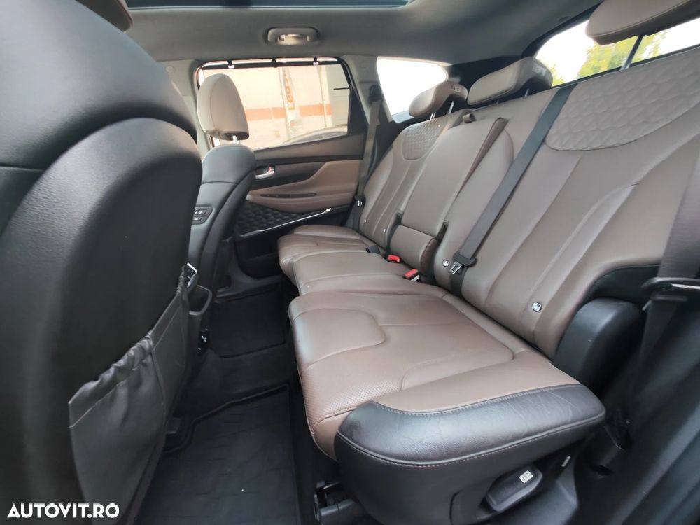 Hyundai Santa Fe 2.2 CRDi 4WD 8AT Luxury - 31