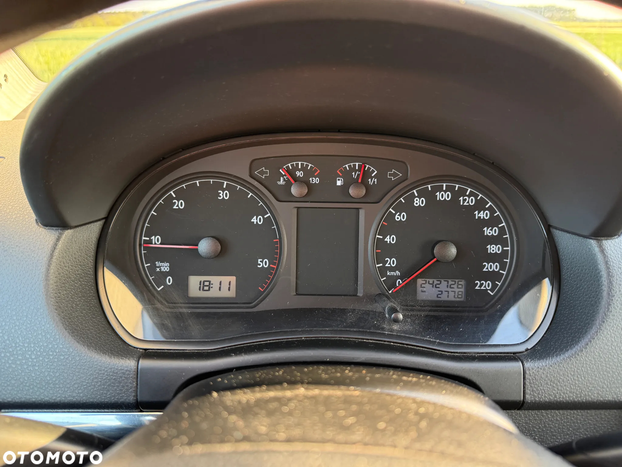 Volkswagen Polo - 8