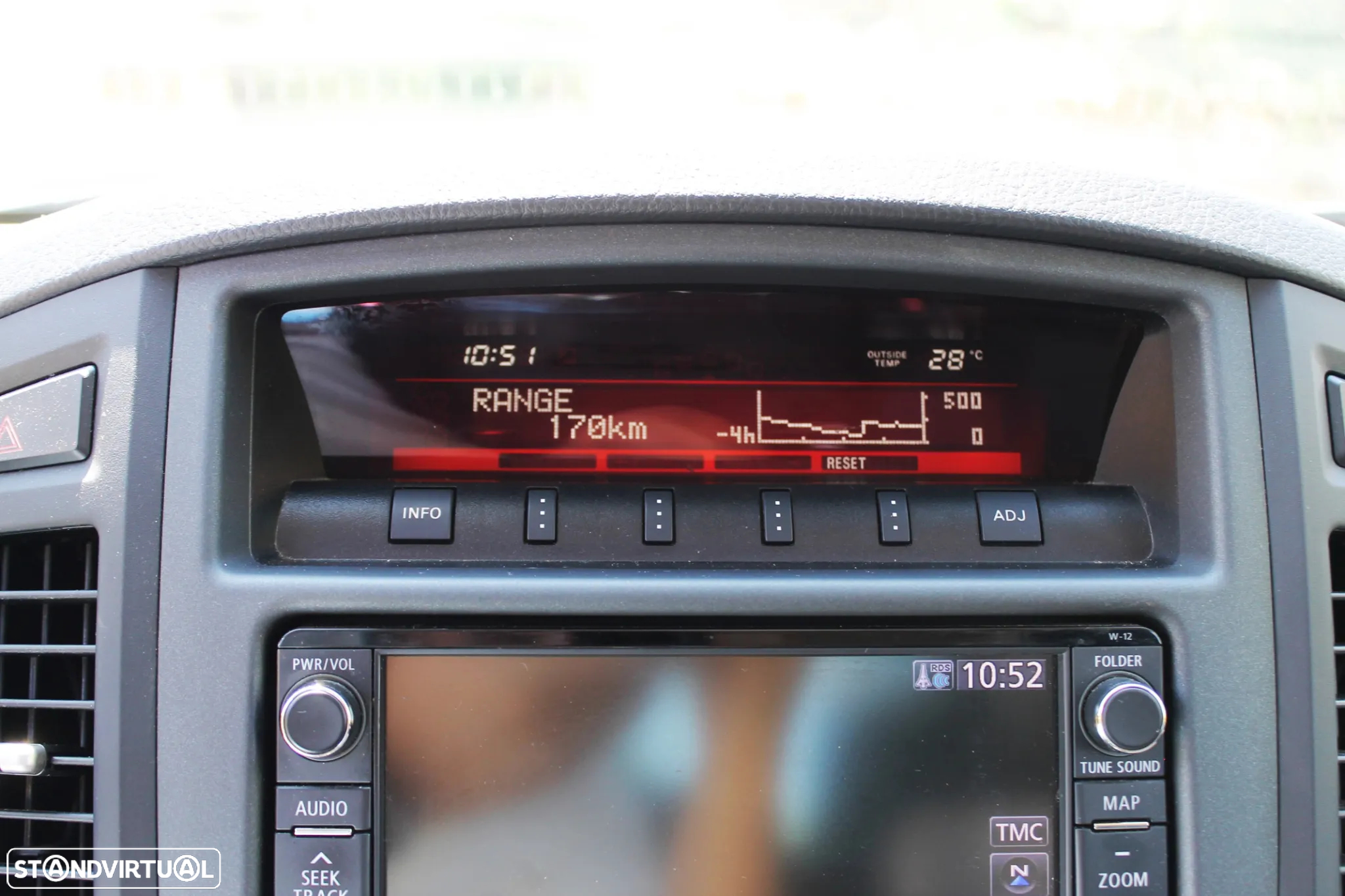 Mitsubishi Pajero 3.2 DI-D Auto Instyle - 29