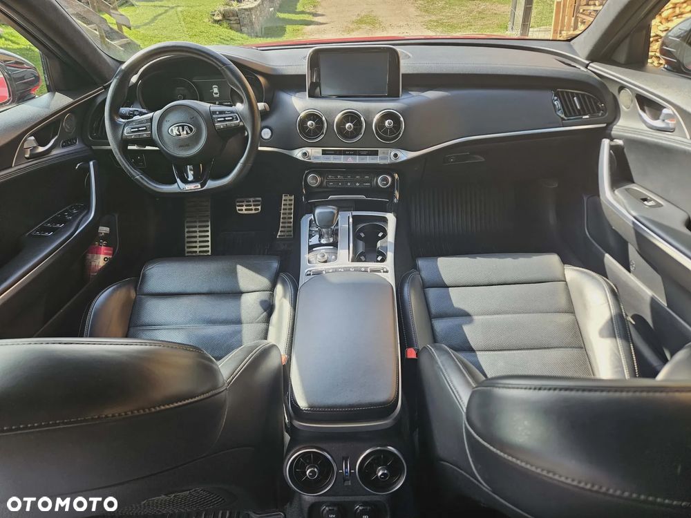 Kia Stinger 2.0 T-GDI GT Line - 6