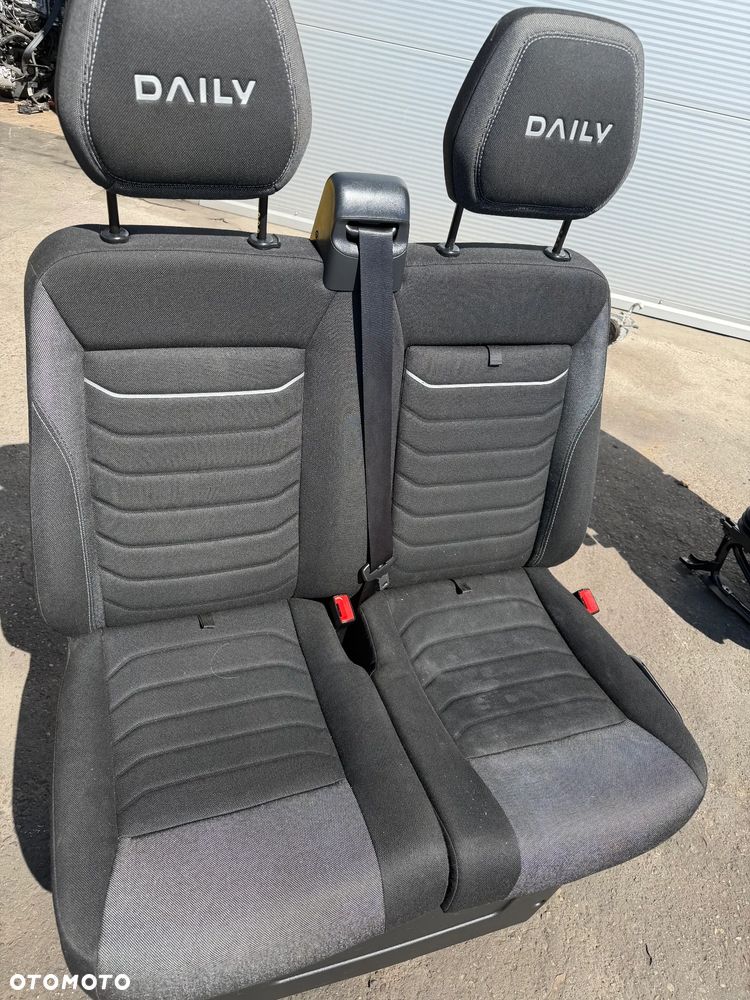 Iveco Daily 17-25r kanapa ławka fotel 2 os - 2