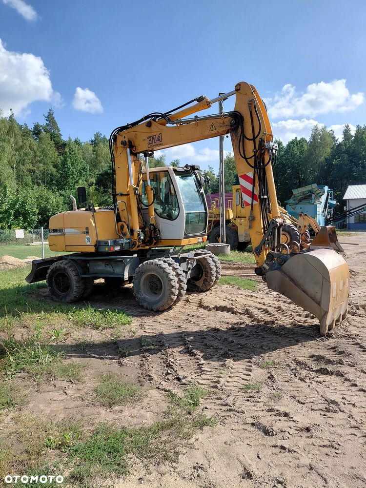 Liebherr A314 - 6