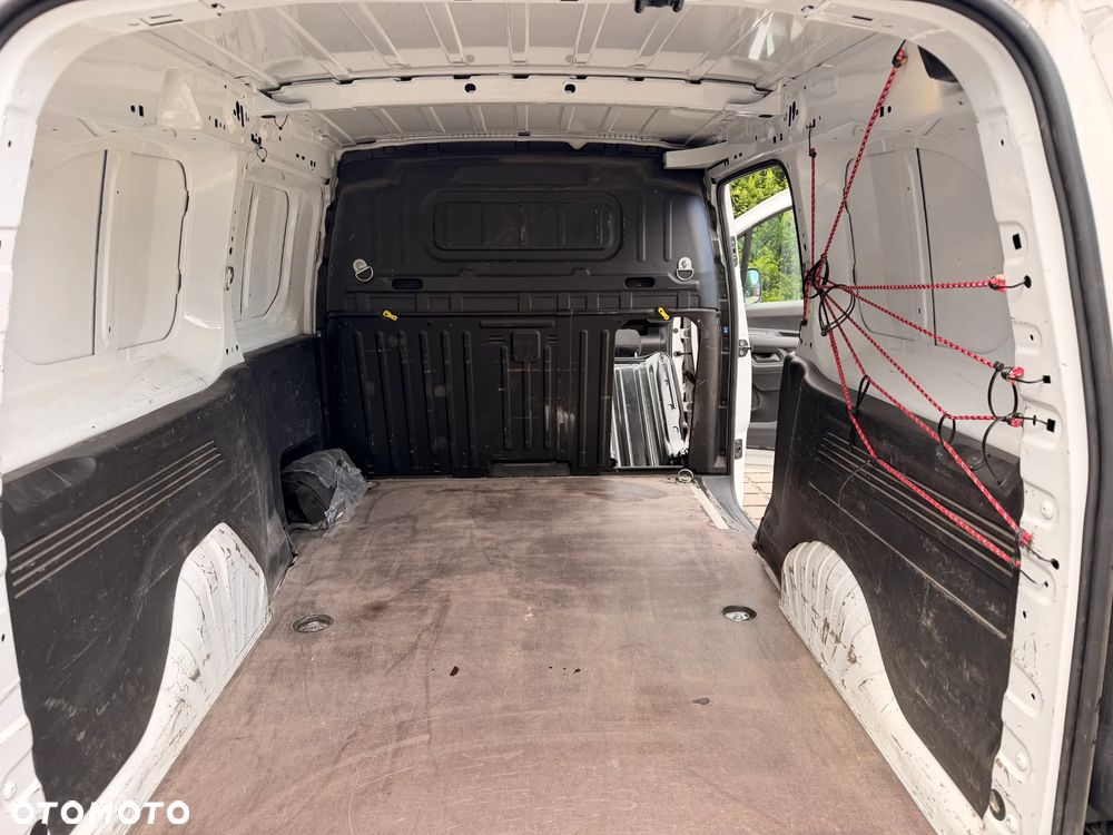 Opel COMBO - 17