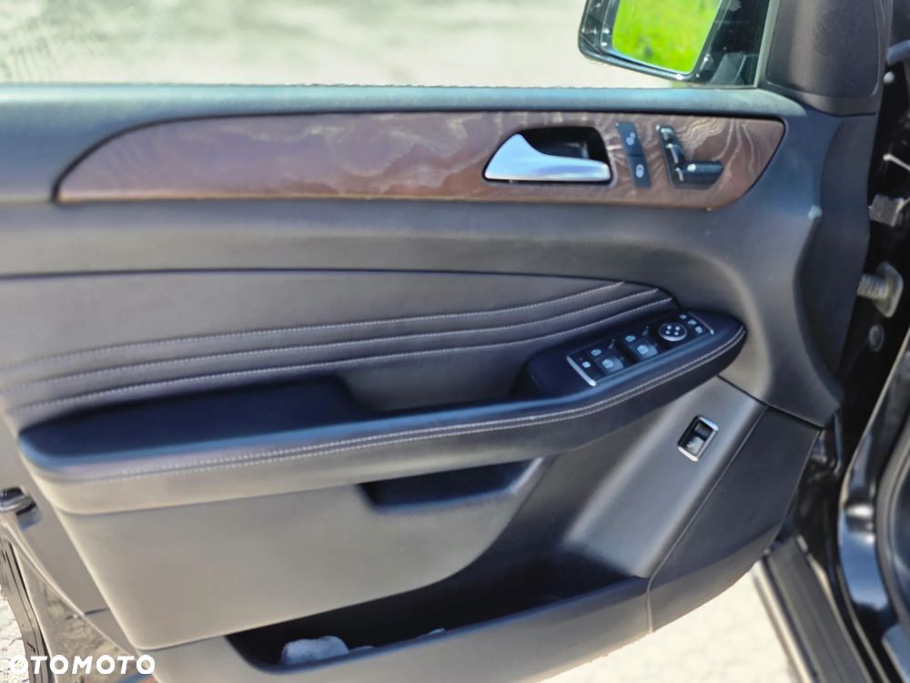 Mercedes-Benz ML 250 BlueTEC 4-Matic - 17