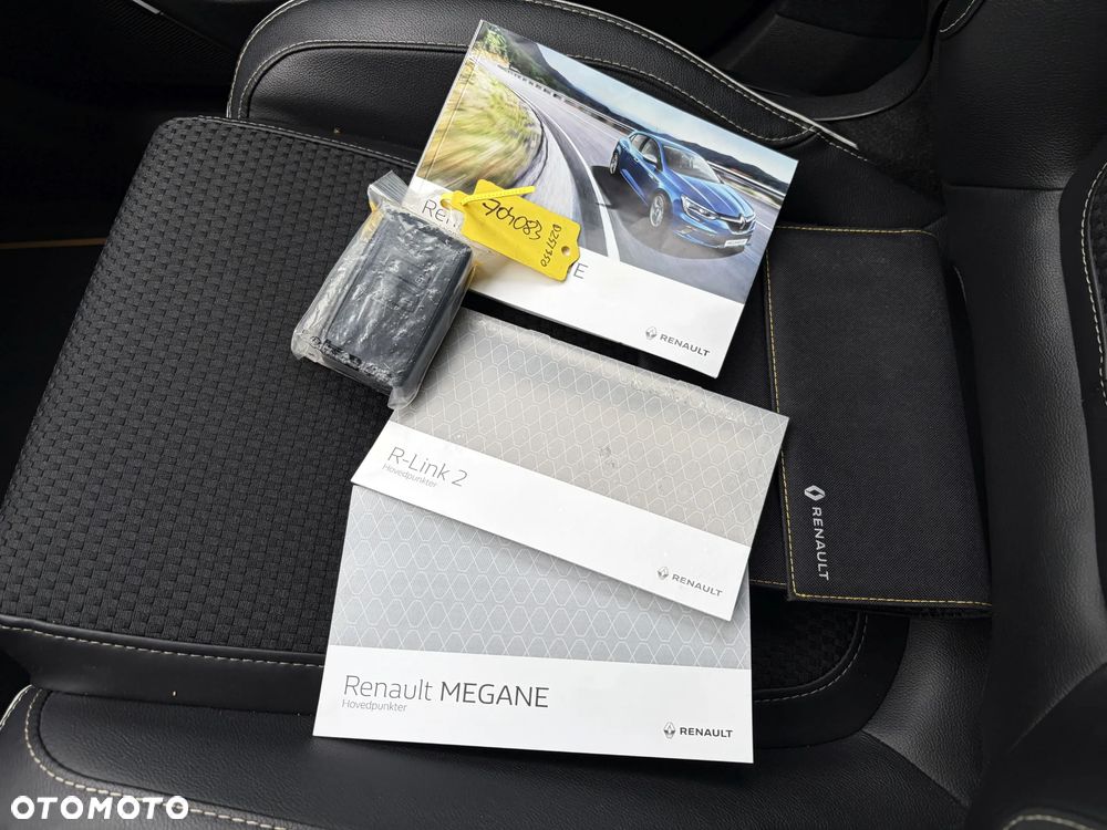Renault Megane TCe 140 GPF BOSE EDITION - 37