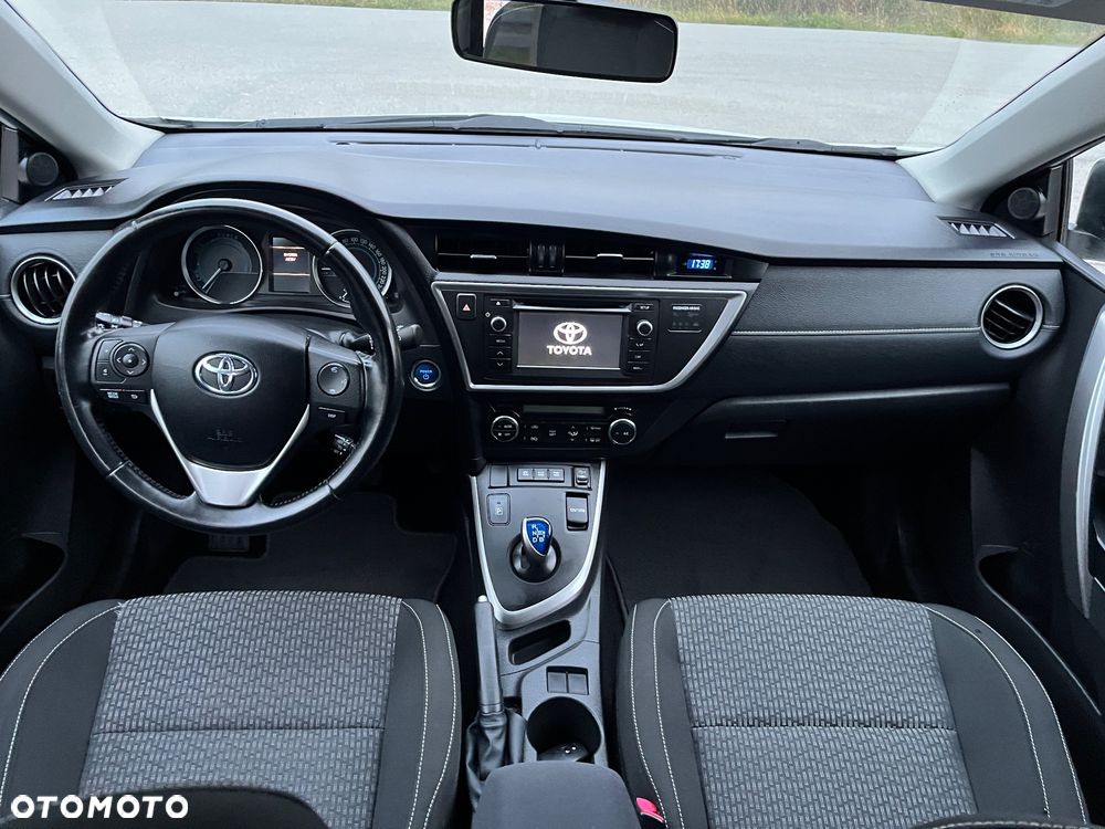 Toyota Auris 1.8 HSD Luna - 13