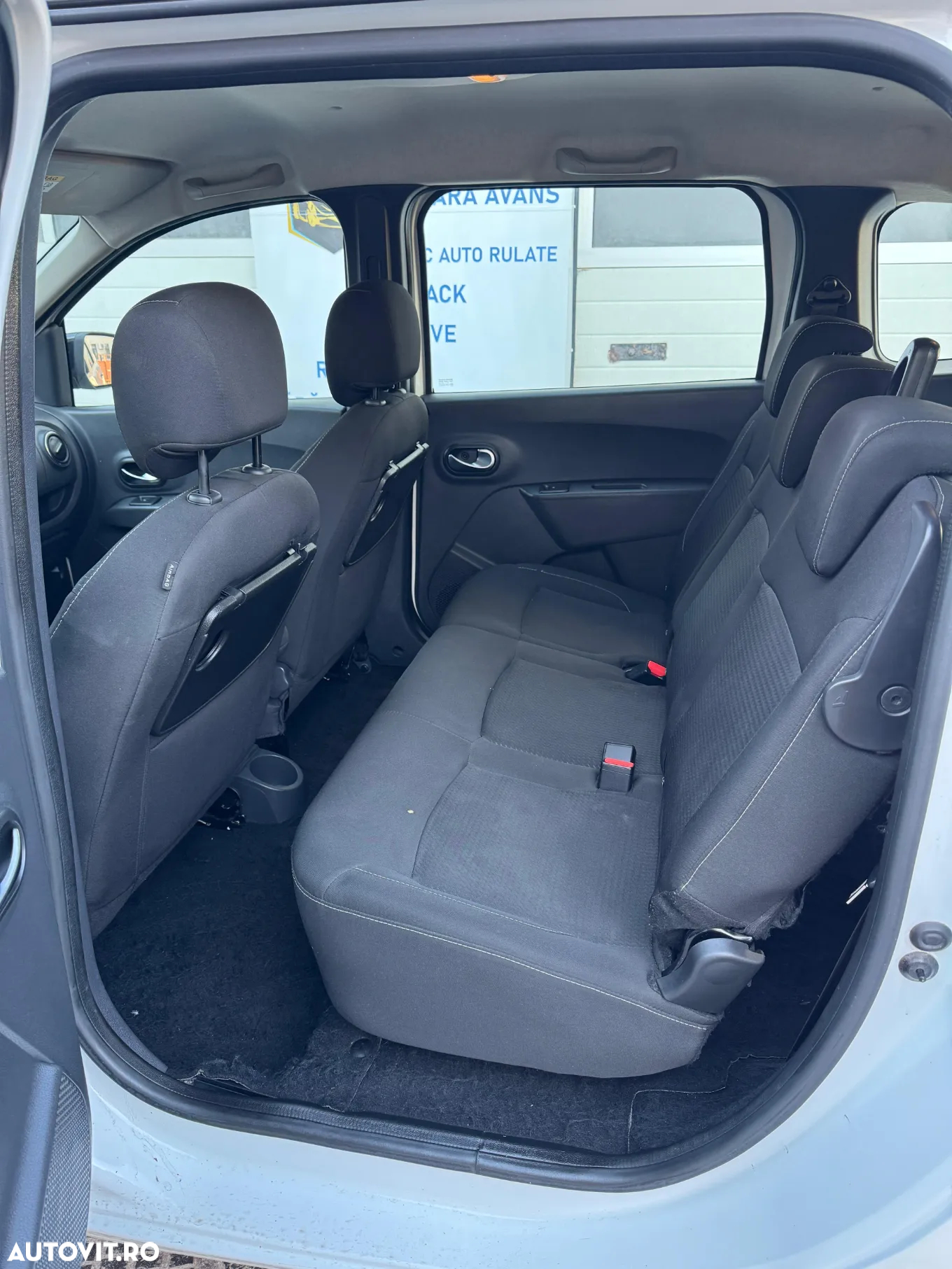 Dacia Lodgy 1.5 Blue dCi Laureate - 8