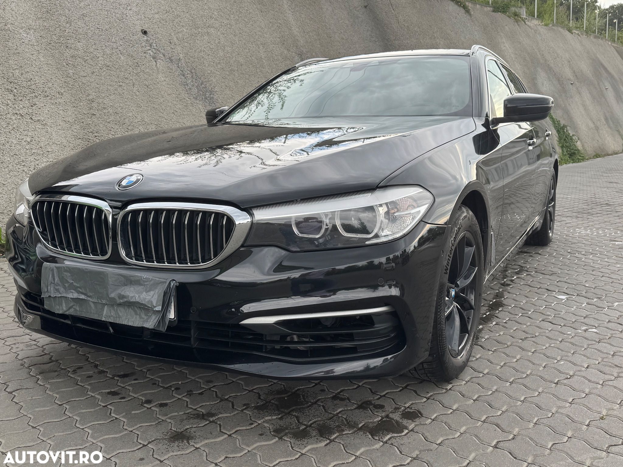 BMW Seria 5 520d Touring Aut. - 1