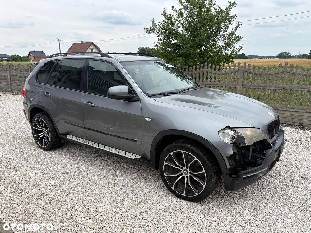 BMW X5 4.8i xDrive - 5
