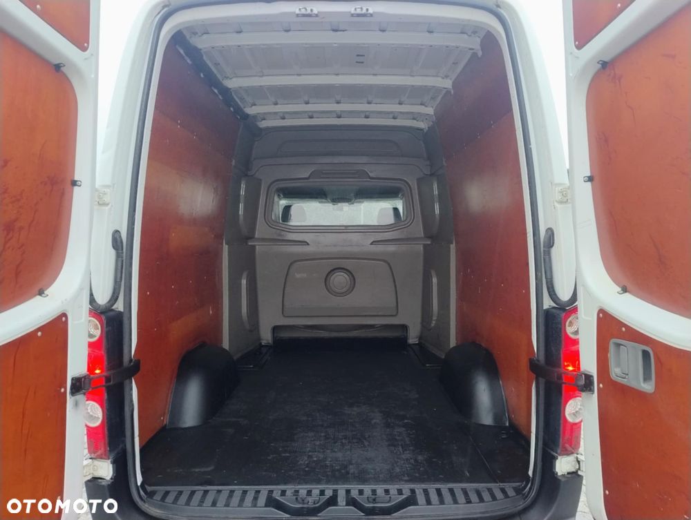 Volkswagen Crafter - 21