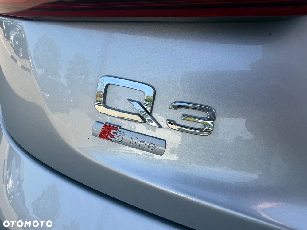 Audi Q3 2.0 TDI Quattro Sport - 11