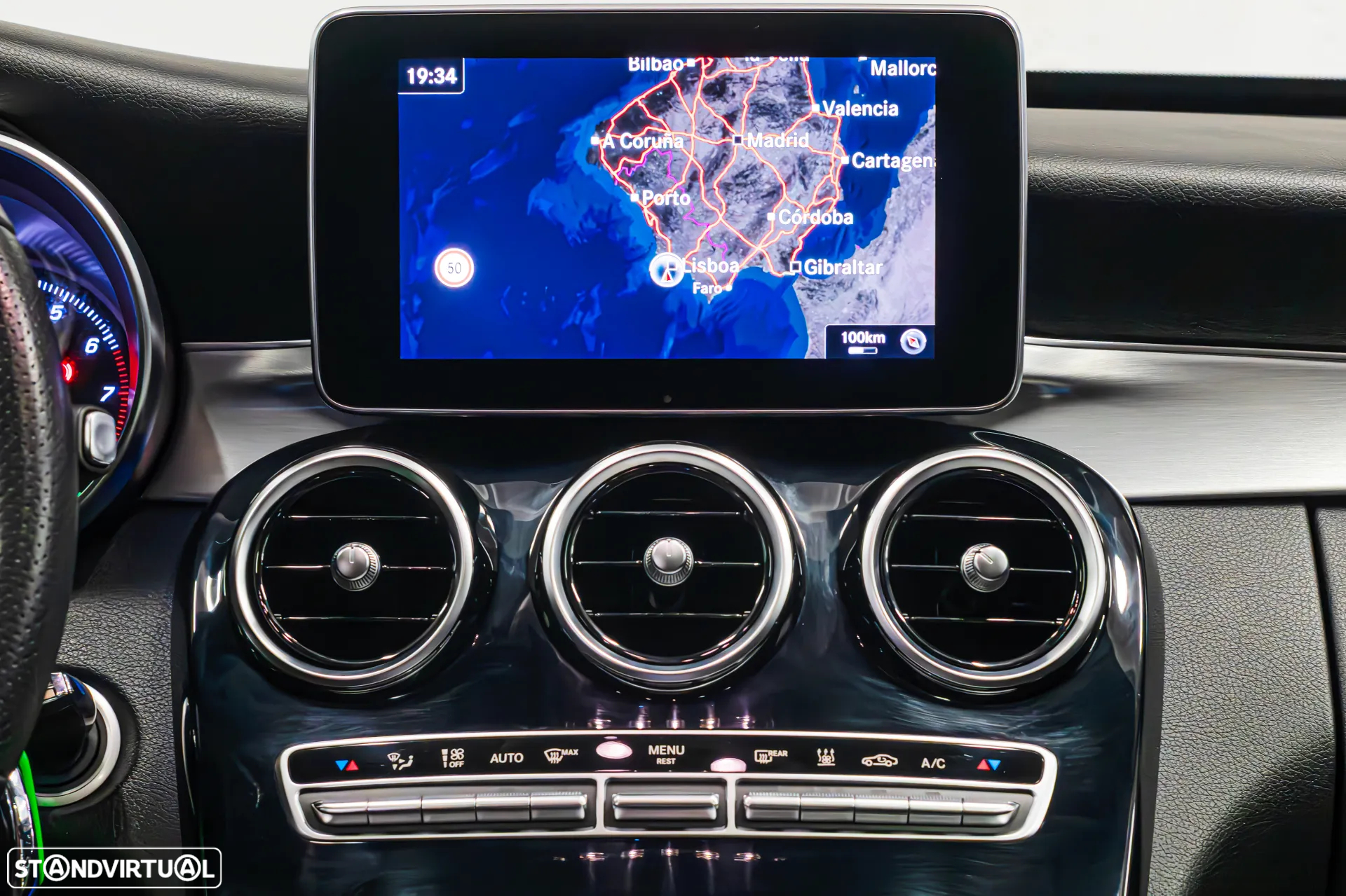 Mercedes-Benz C 350 e - 19