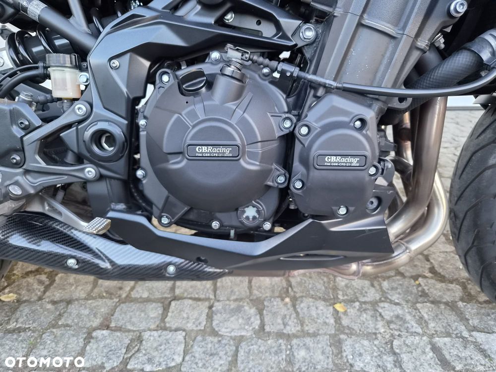 Kawasaki Z 900 - 11