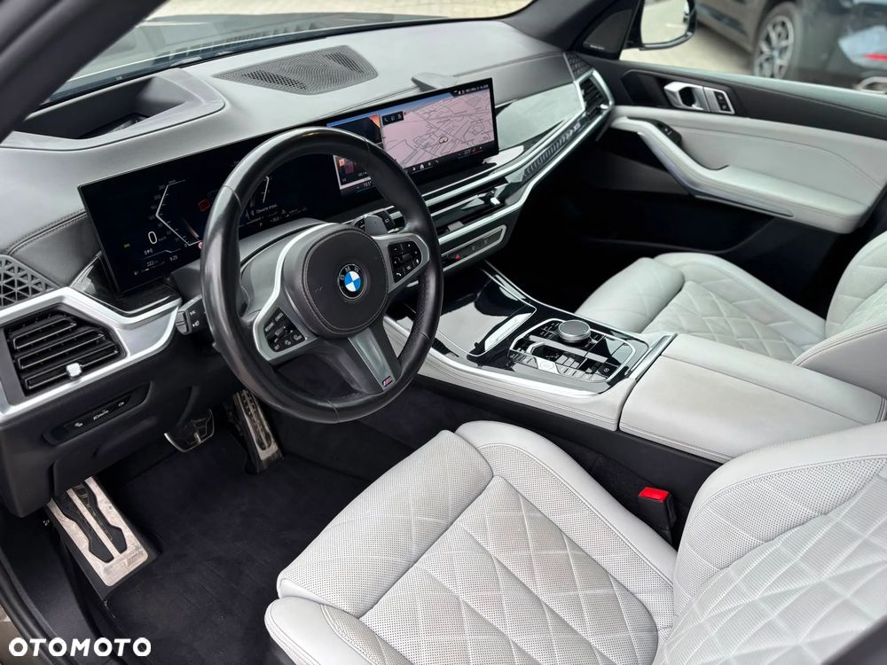 BMW X5 xDrive30d mHEV - 28