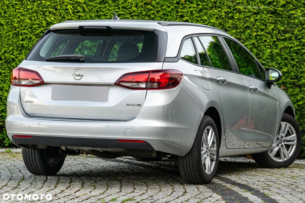 Opel Astra - 3