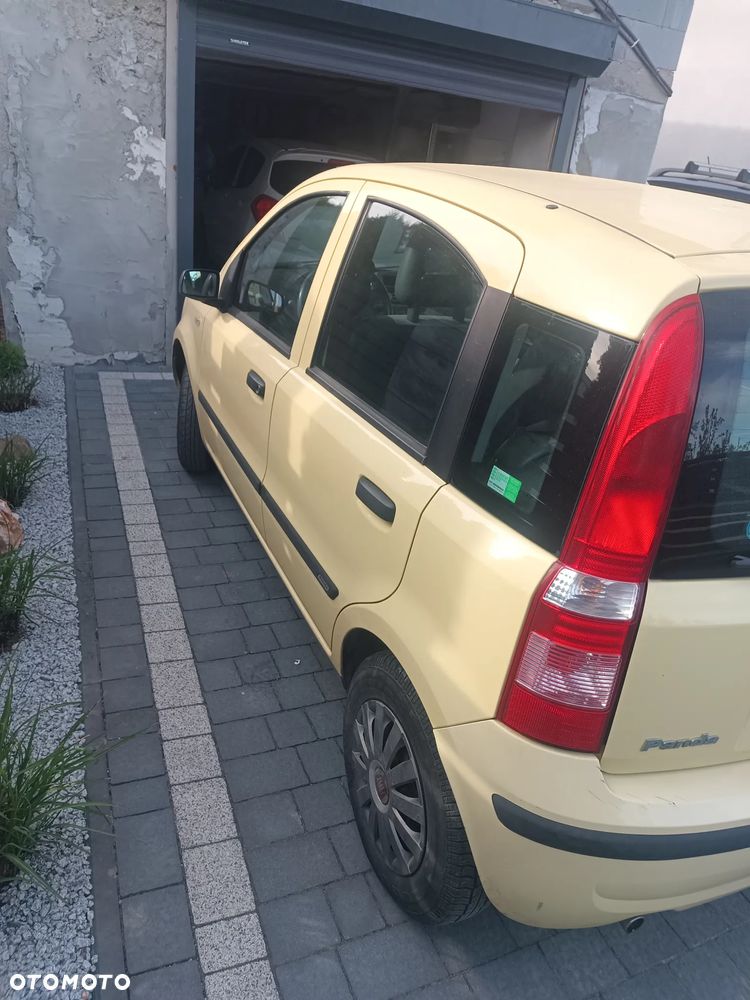 Fiat Panda 1.1 Active dla kobiet - 9