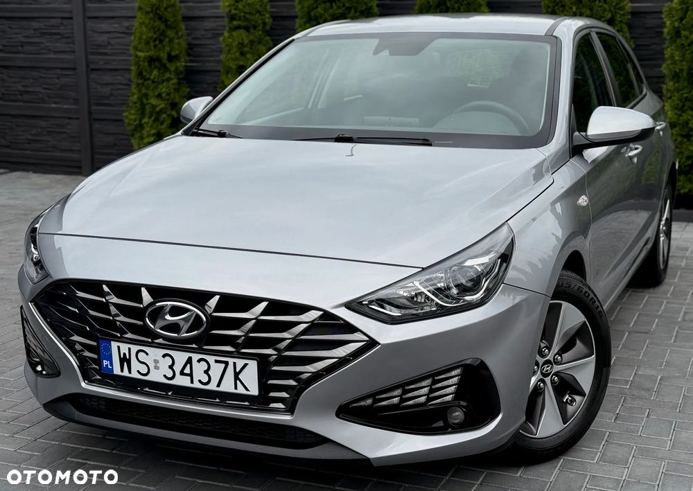 Hyundai i30 1.5 DPI Comfort - 1