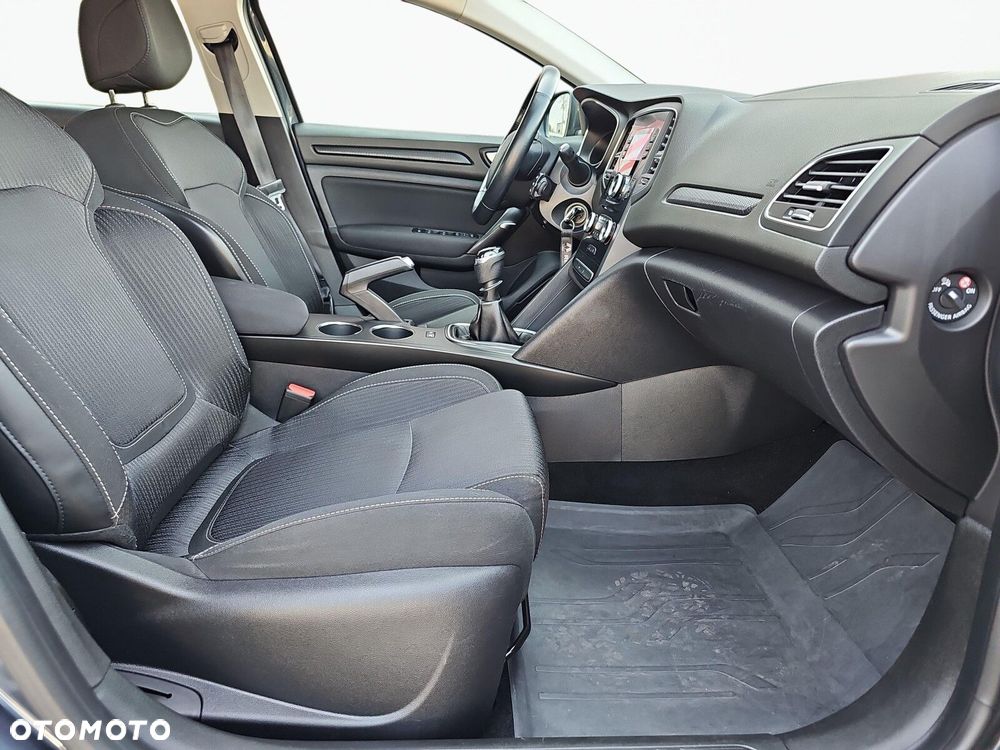 Renault Megane 1.2 Energy TCe Zen - 18
