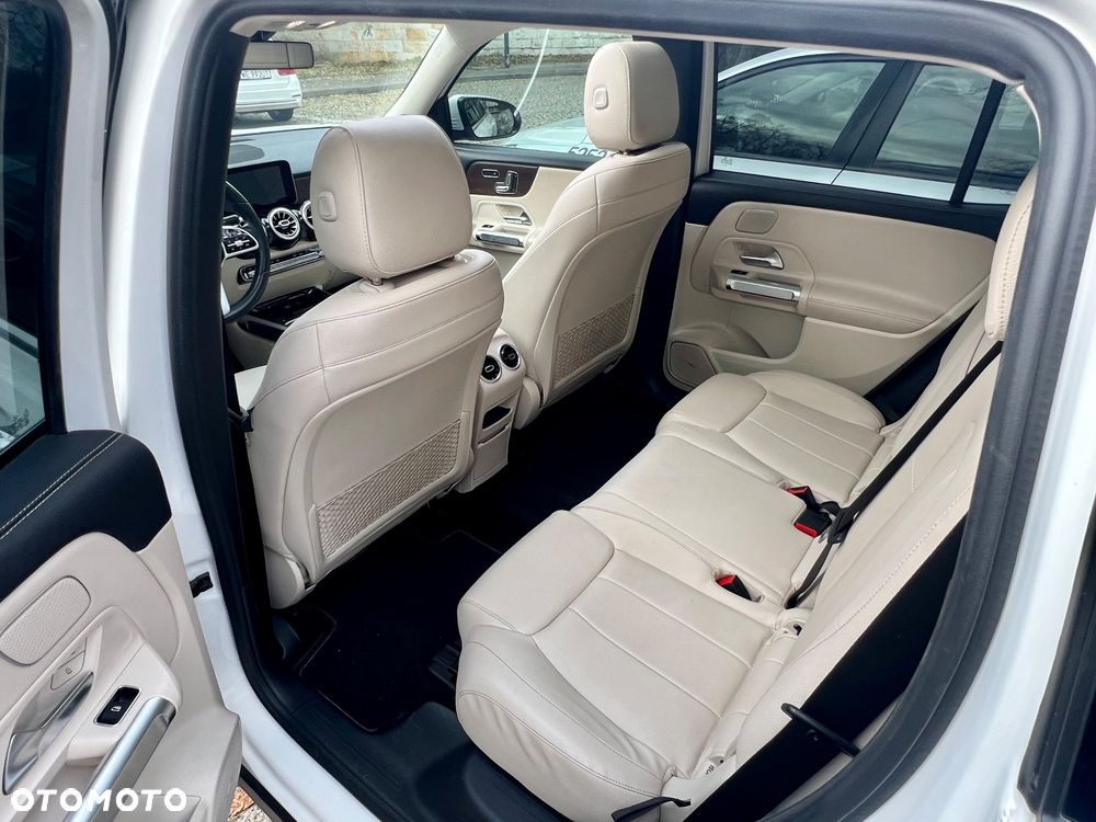 Mercedes-Benz GLB 250 8G-DCT - 22