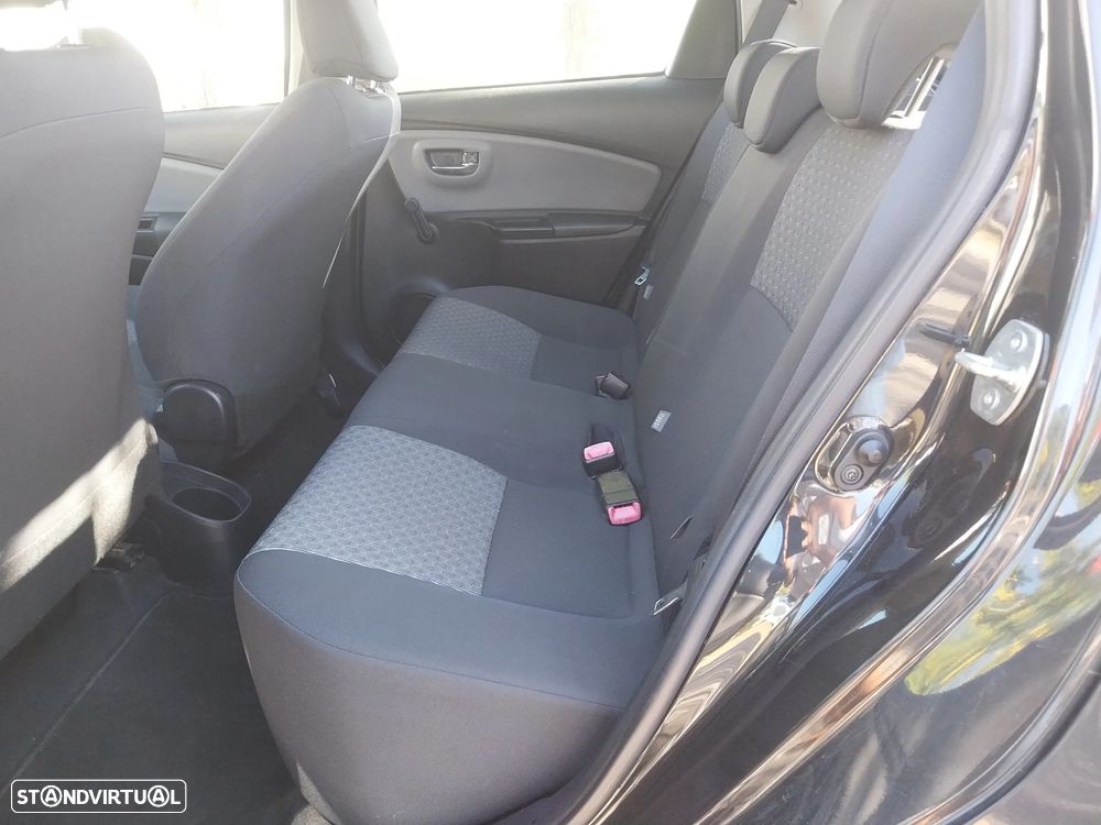 Toyota Yaris 1.0 VVT-i Comfort +PS Style +P.Techno - 16