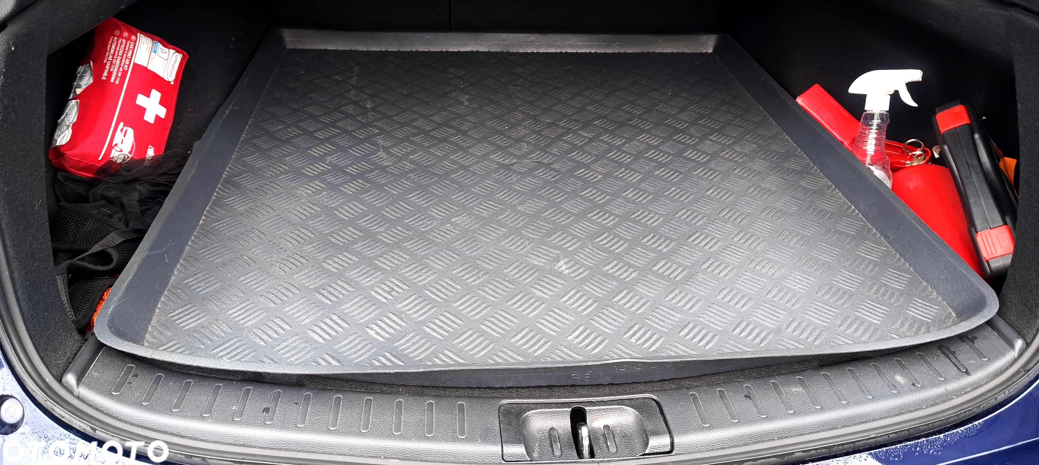 Suzuki Swace 1.8 Hybrid Elegance CVT - 9