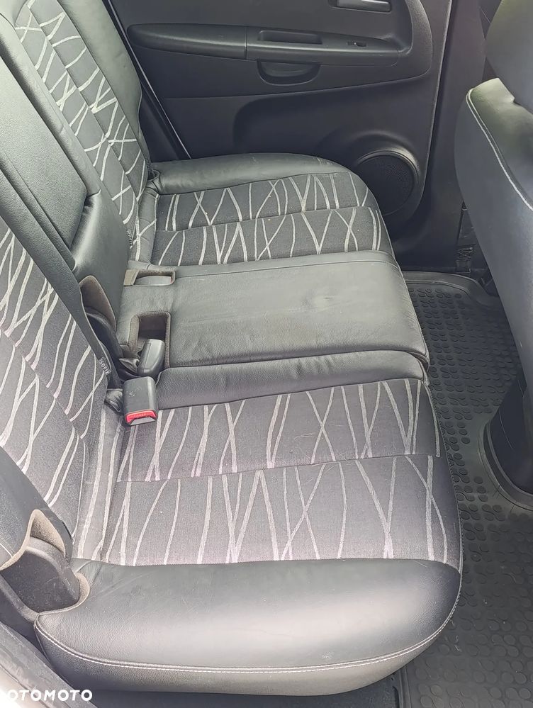 Kia Venga 1.4 CVVT Attract - 18