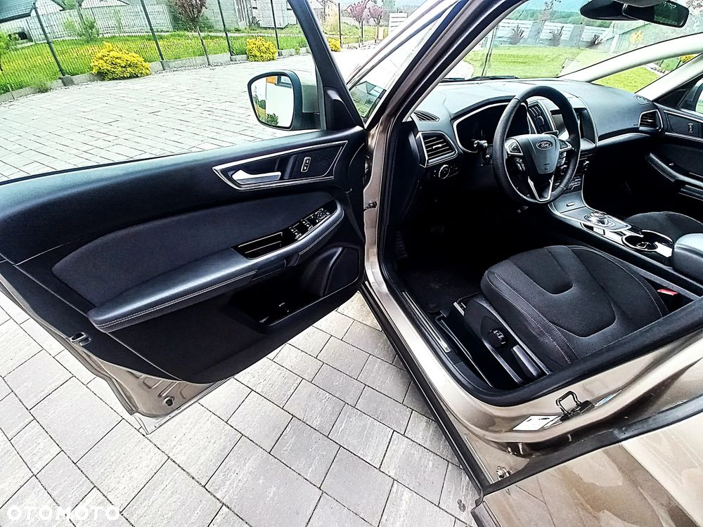 Ford S-Max 2.0 EcoBlue Titanium - 20