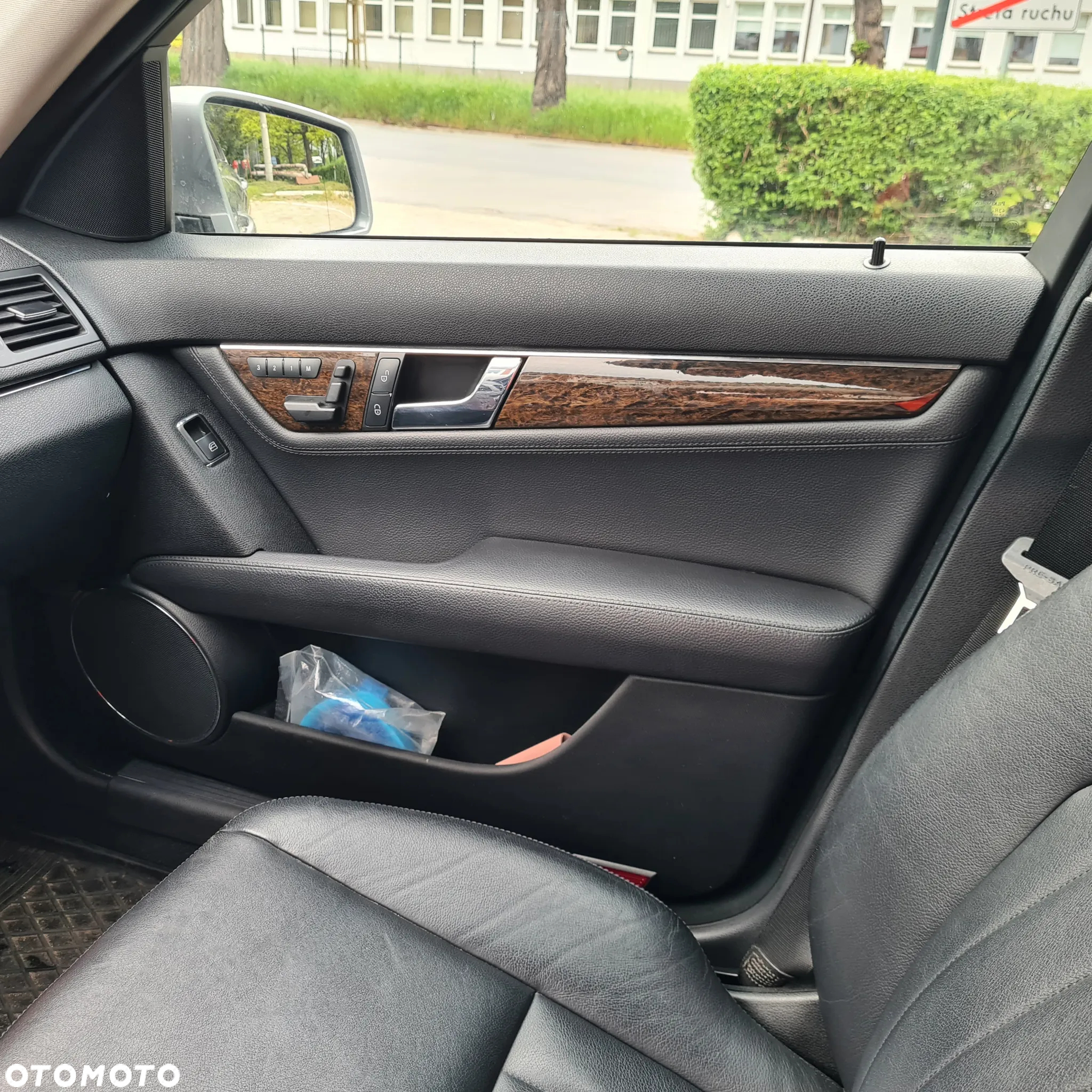 Mercedes-Benz Klasa C 220 CDI DPF BlueEFFICIENCY - 7