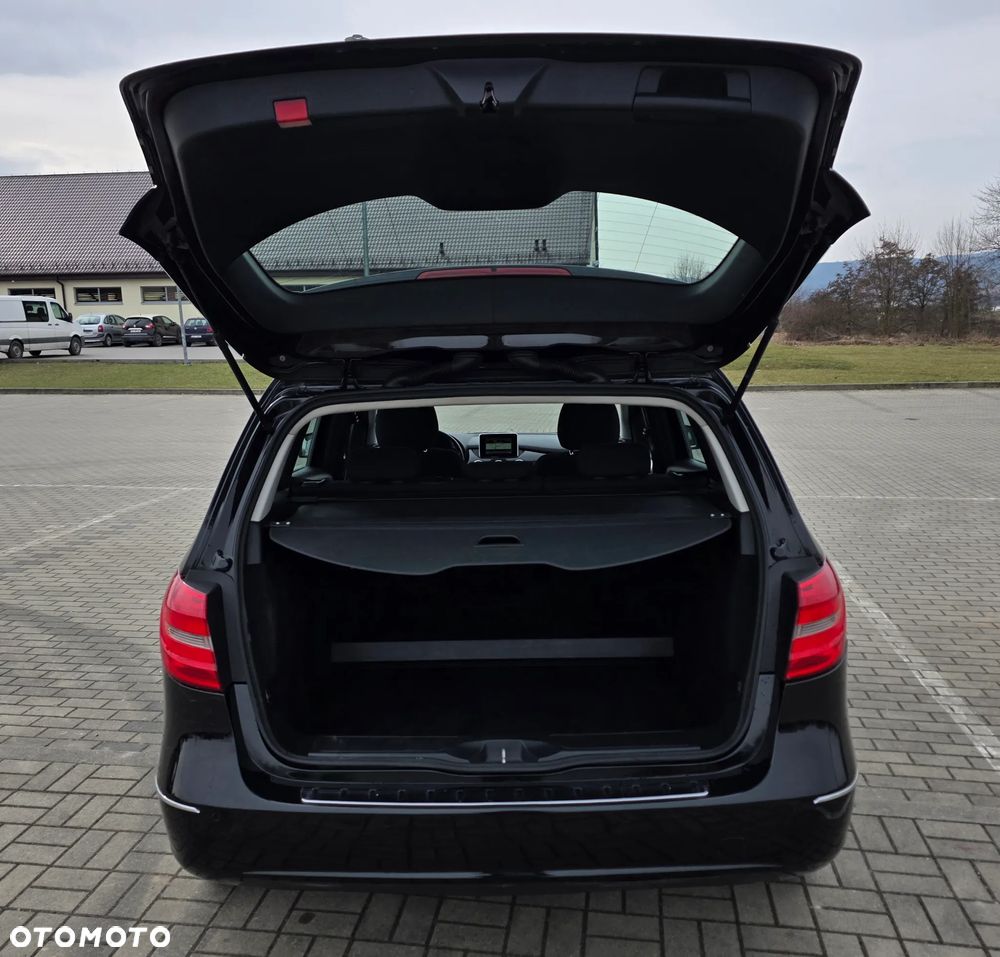 Mercedes-Benz Klasa B 180 CDI BlueEFFICIENCY Edition Style - 17