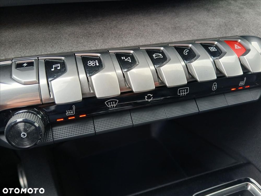 Peugeot 3008 225 e-EAT8 GT Pack - 14