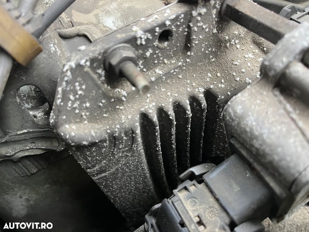 Kit pornire Dacia Logan II 2014 1,2 benzina 237102071R V42 Valeo - 11