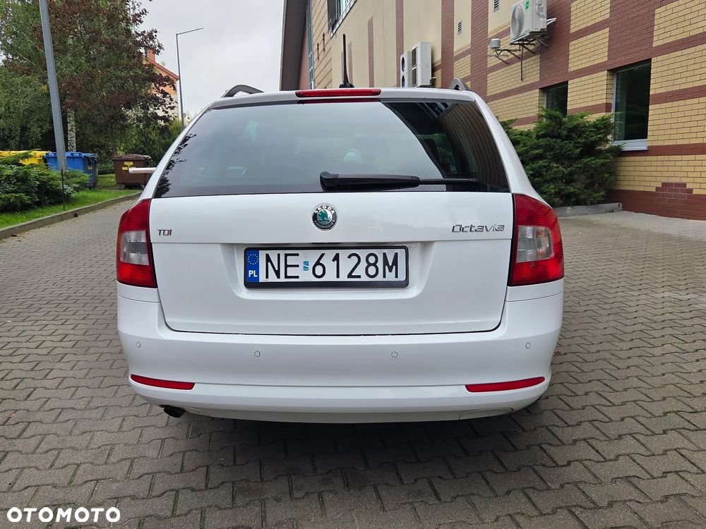 Skoda Octavia 2.0 TDI DPF Sport Edition - 10