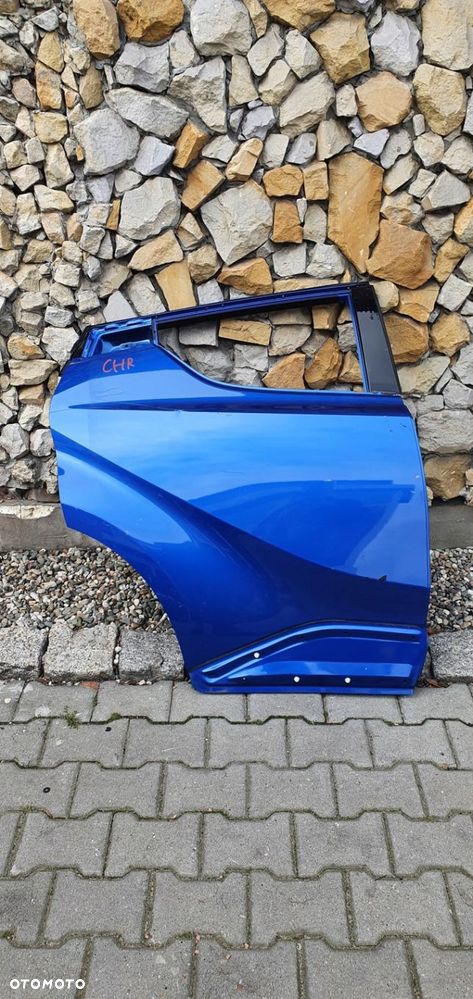 TOYOTA CHR I DRZWI PRAWY TYŁ TYLNE