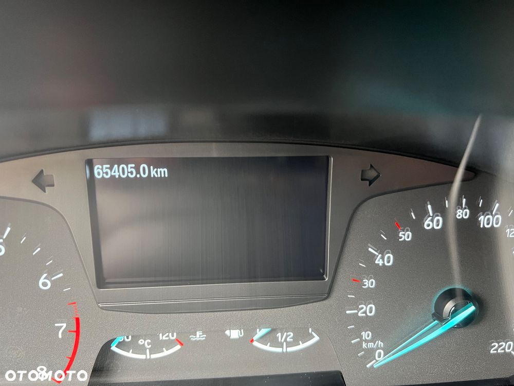 Ford Fiesta 1.1 S&S TITANIUM - 16