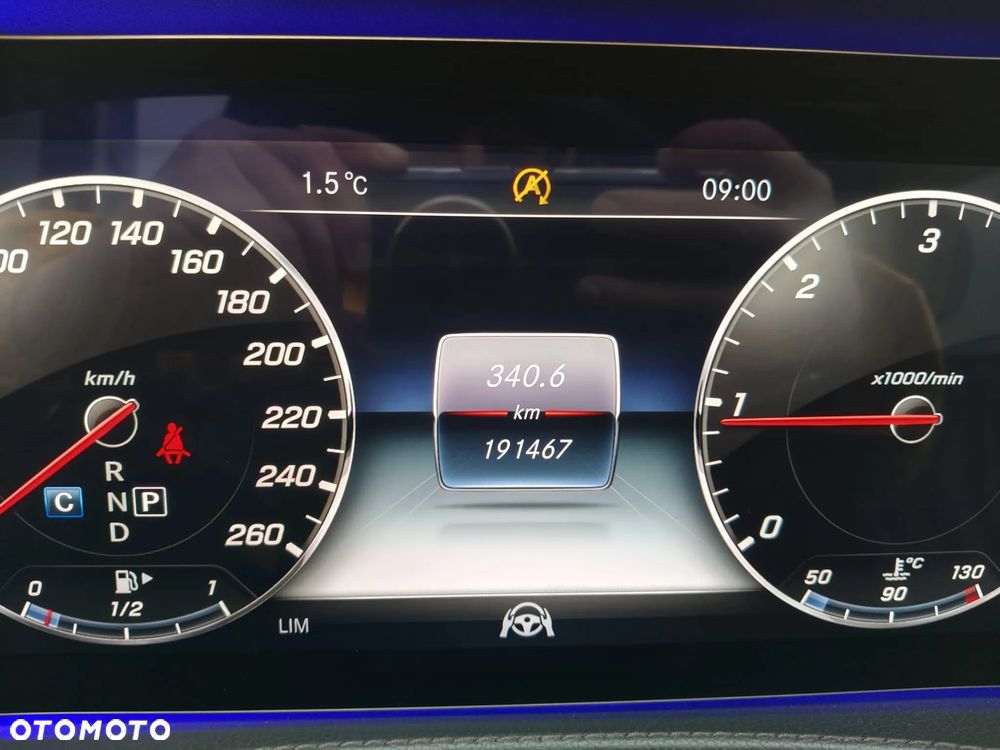 Mercedes-Benz Klasa S 400 d 4-Matic L 9G-TRONIC - 32