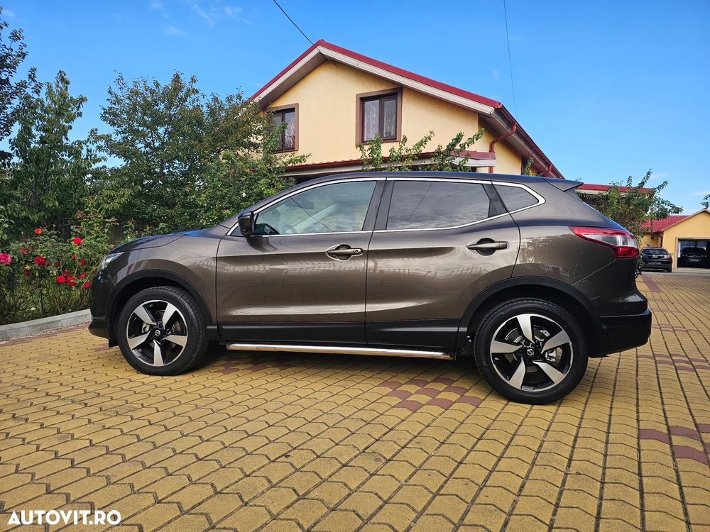 Nissan Qashqai 1.5 DCI N-Connecta - 15